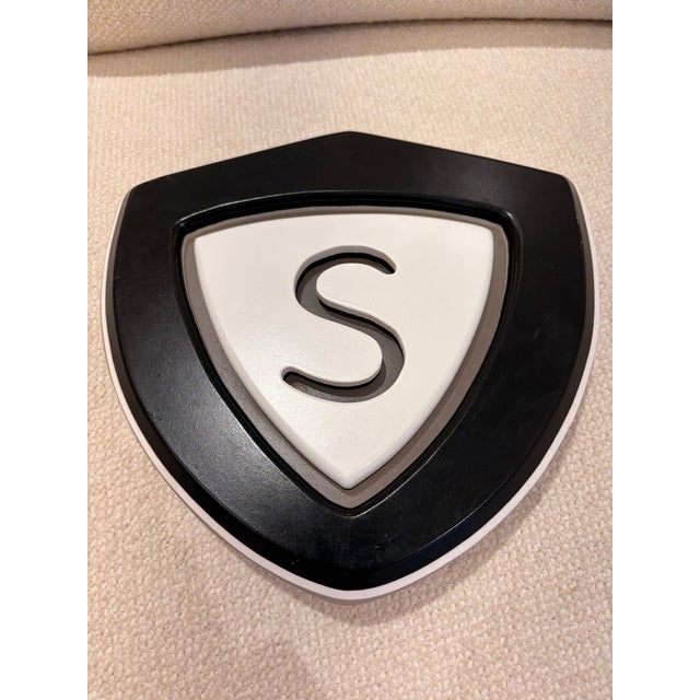 Contemporary Exhibited Beverly Bev Fishman Shield Resin Wall Sculpture With Phosphorescent Pigment, Signed, 2010, David Richard Gallery For Sale - Image 3 of 16