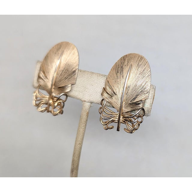 1950s Vintage Signed Napier Goldtone Over Sterling Feather Clip Earrings-2 Pieces For Sale - Image 5 of 7