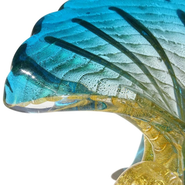 Mid 20th Century Vintage Murano Barovier Toso Blue Rim Gold Flecks Ribbed Surface Italian Art Glass Seashell Sculptural Bowl For Sale - Image 5 of 10