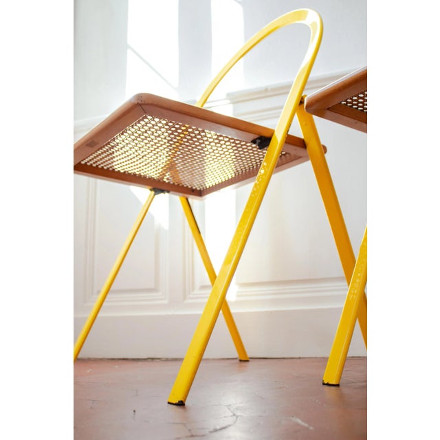 Metal Vintage Folding Chairs in Yellow Lacquered Metal and Caning by Giorgio Cattelan for Cidue, 1970s, Set of 2 For Sale - Image 7 of 18