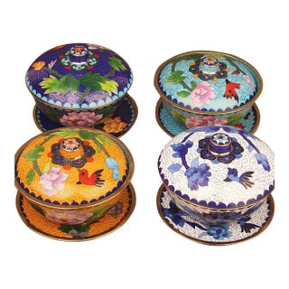 Vintage Cloisonné Enamel Lidded Bowls With Saucers – Floral & Bird Motif - Set of 4 For Sale