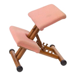 Stokke Varier Multi Balans Kneeling Chair in Pink Tweed For Sale