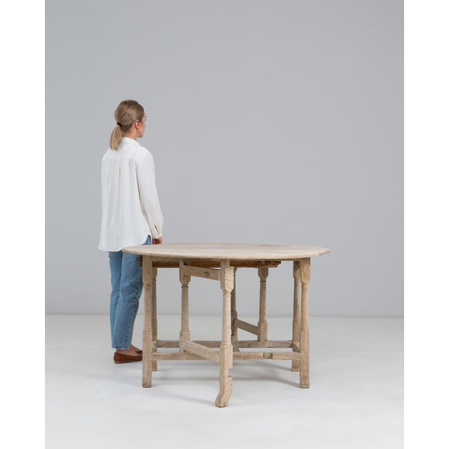 1900s French Oak Drop Leaf Table For Sale - Image 18 of 18