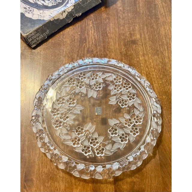 Transparent Mikasa Walther Carmen Crystal Cake Plate For Sale - Image 8 of 12