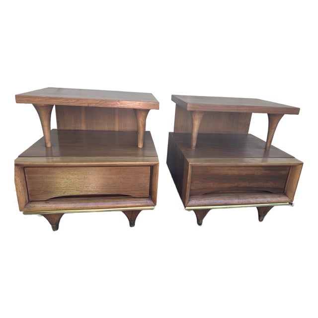 1960s Kent Coffey the Elegante Nightstands With Drawer - A Pair For Sale
