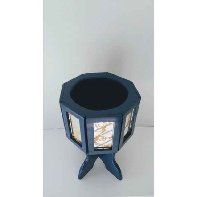 Mid Century Blue Lacquered Planter With Mirrors and Gold For Sale - Image 4 of 6