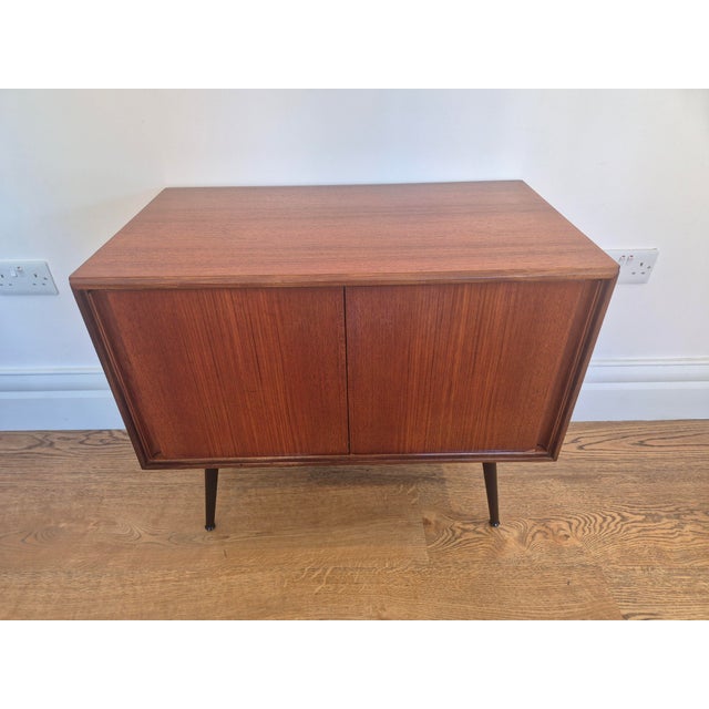 1960s Mid-Century Teak Form Five Vinyl Record Cabinet by G Plan, 1960s For Sale - Image 5 of 12