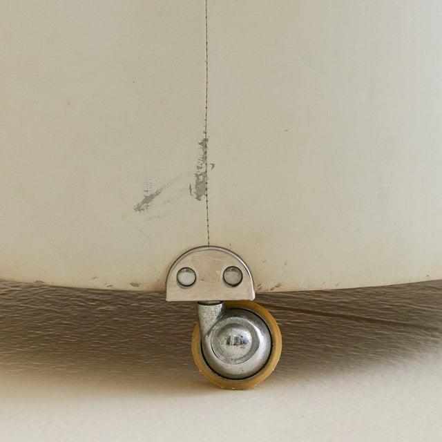 Italian Dilly Dally Pouf by Luigi Massoni for Poltrona Frau, 1968 - 2 Available For Sale - Image 9 of 11