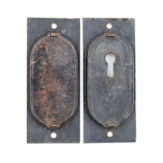 Pair of Antique 4.75 In. Eastlake Brass Pocket Door Pulls For Sale - Image 4 of 4