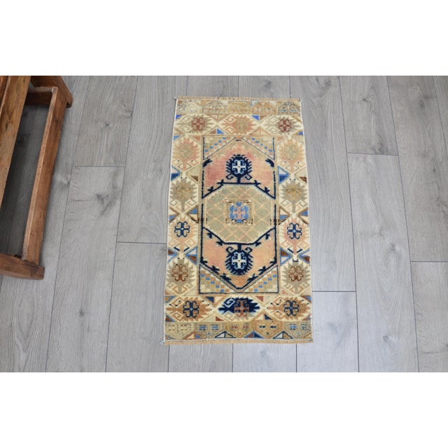 1960s Turkish Anatolian Faded Rug For Sale - Image 6 of 6