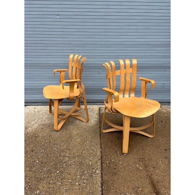1990s Frank Gehry for Knoll “Hat Trick” Chair For Sale In Philadelphia - Image 6 of 11