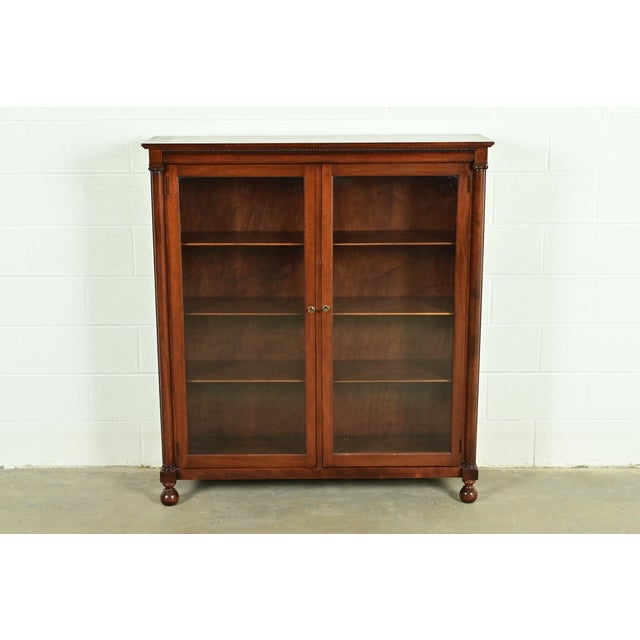 Victorian R. J. Horner Style Antique American Empire Carved Mahogany Glass Front Double Bookcase, Circa 1890s For Sale - Image 3 of 13