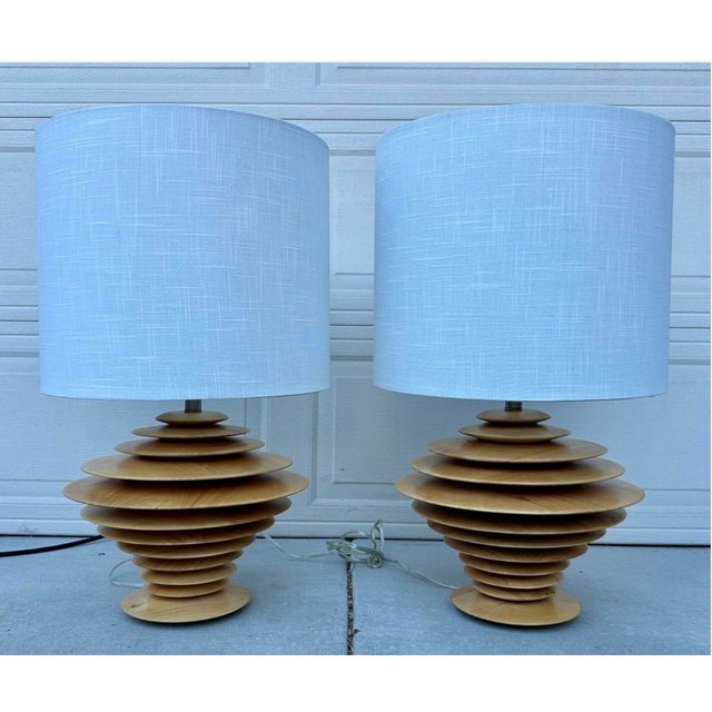 Pair of Discus Table Lamps Attributed to Shepard Vineburg, Los Angeles C. 1980 For Sale - Image 15 of 18