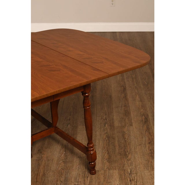 Traditional Maple Expandable Drop Leaf Gateleg Dining Table For Sale - Image 14 of 18