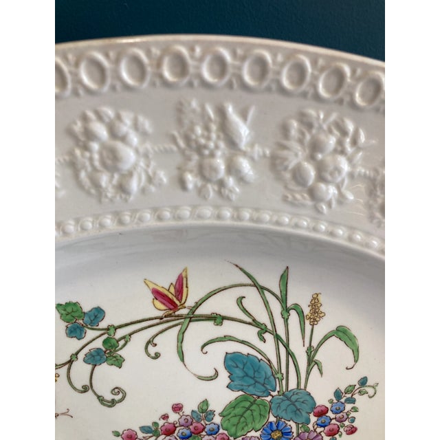Wedgwood Wedgwood Embossed Floral Oval Platter – English Vintage For Sale - Image 4 of 6