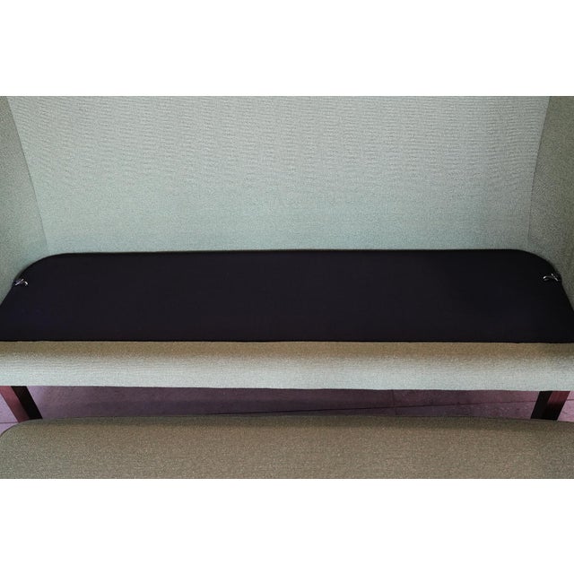 Nos Knoll Rockwell Unscripted High-Back Settee by David Rockwell – Leaf Upholstery For Sale - Image 11 of 15