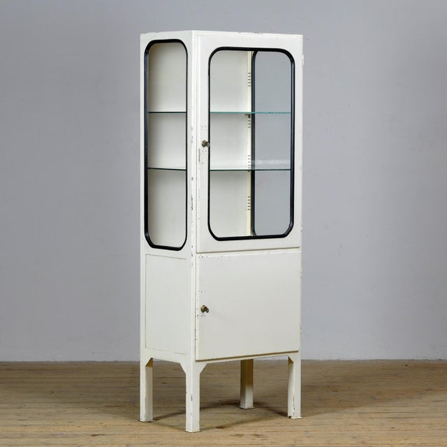 Industrial Vintage Medicine Cabinet, 1970s For Sale - Image 3 of 11