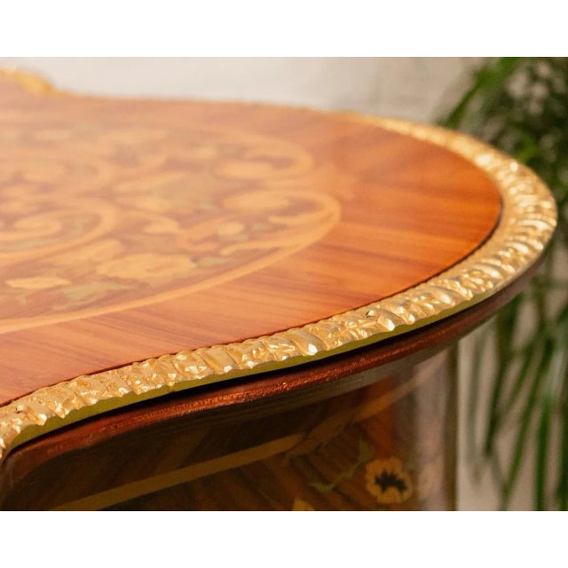 Wood 1900s French Louis XV Boulle' Style Inlaid Wood Table With Gilt Ormolu Mount For Sale - Image 7 of 12