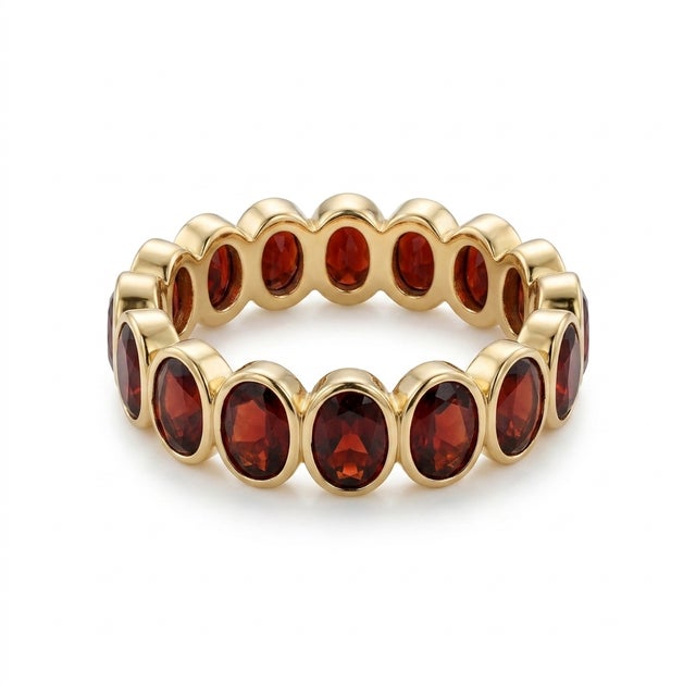 Natural Garnet Anniversary Band Ring | Bezel-Set Eternity Gemstone Ring Us 7 For Sale - Image 4 of 4
