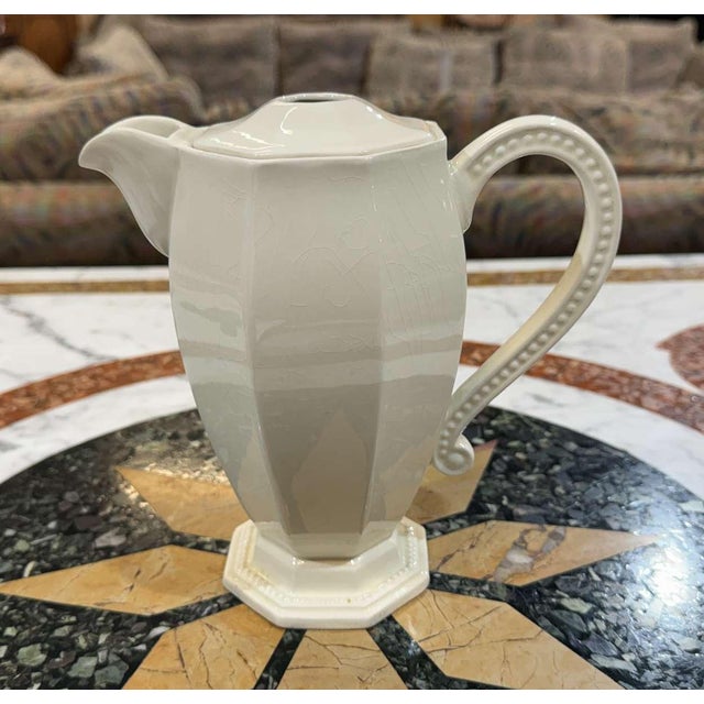Octagonal Perles Teapot from Creil and Montereau, 19th Century For Sale - Image 3 of 15