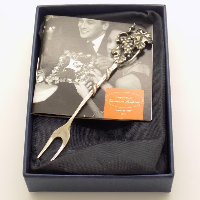 2000 - 2009 Vintage Italian Silver 800 Grape Cocktail Fork from Raspini, Arezzo, 2000s For Sale - Image 5 of 16