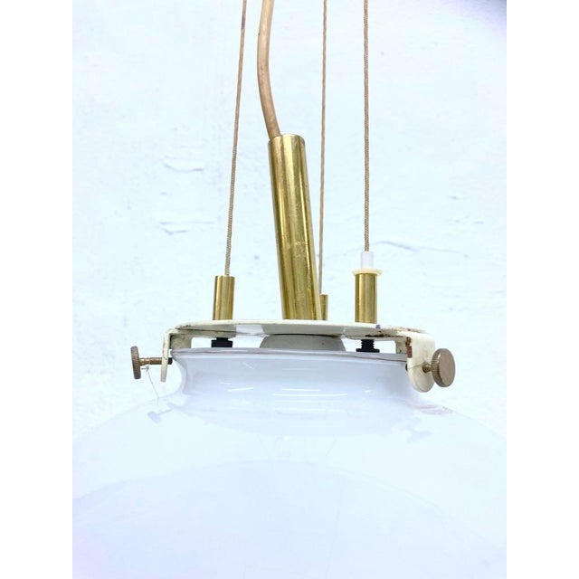 White Mid-Century Modern Italian Glass Globe Pendant Lamp, 1960s For Sale - Image 8 of 15
