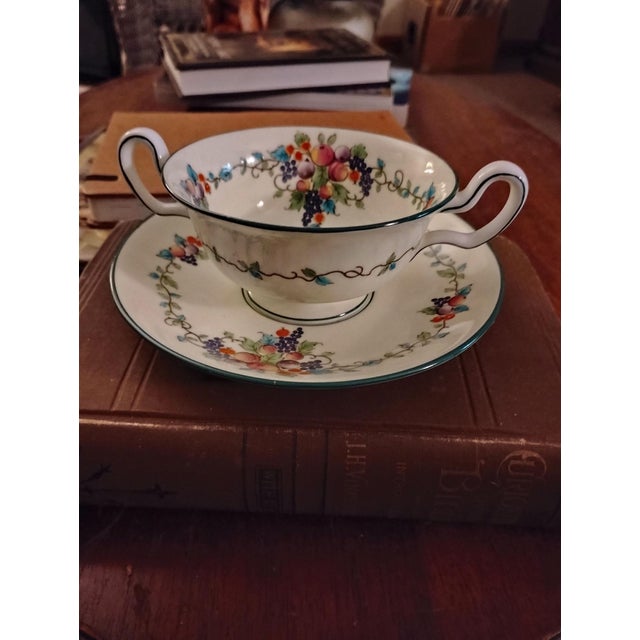 1920s 1920s Wedgewood Queens Ware Ventnor Soup Cups and Saucers Fruit and Vine's Theme - 8pcs For Sale - Image 5 of 7