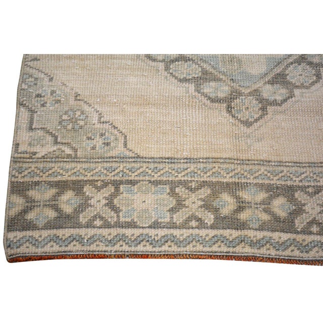 Vintage Turkish Anatolian Hand Knotted Wool Rug, 2'9''x11'8'' For Sale - Image 4 of 5