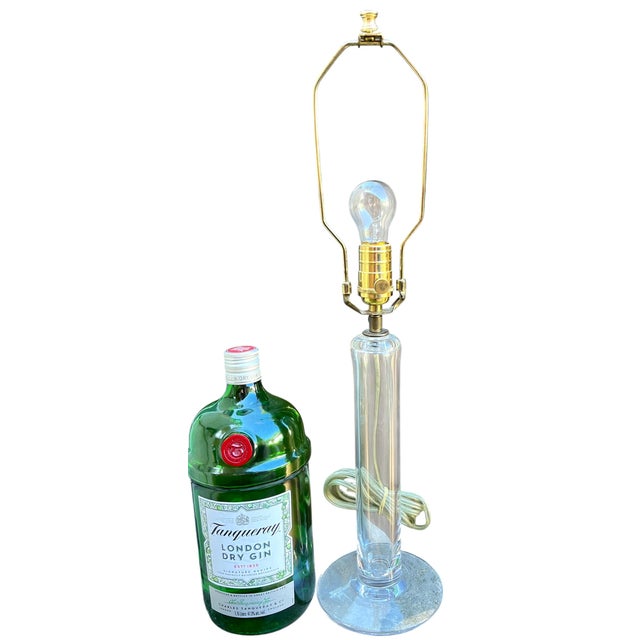A beautifully understated hand-blown crystal table lamp by Simon Pearce, dating to around 2000. Crafted in the company's...