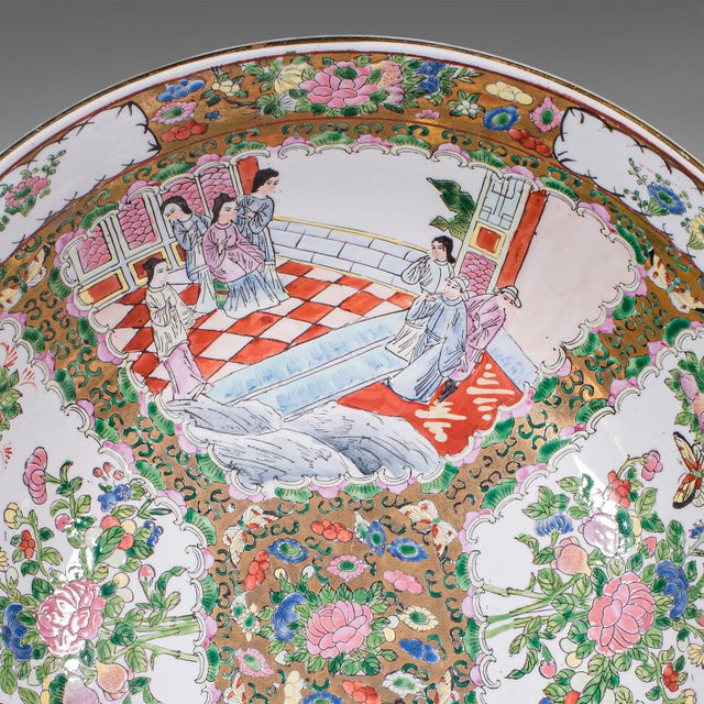 White Large Vintage Famille Rose Fruit Bowl, Oriental, Ceramic, Display Dish, Art Deco For Sale - Image 8 of 10