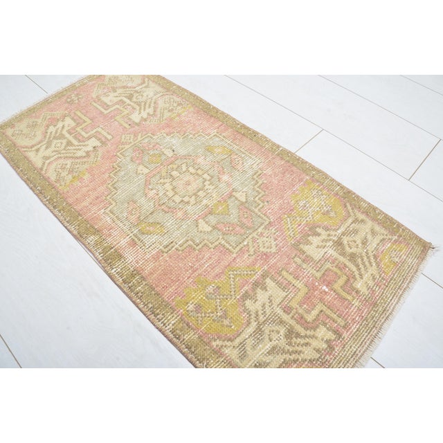 Urban Anatolian Vintage Rug For Sale - Image 4 of 5