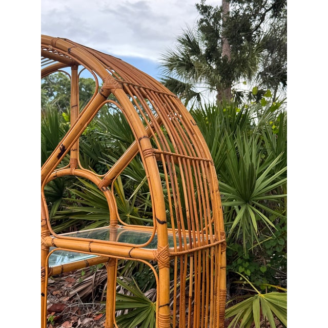Wood Vintage 1970s Arched Bamboo Étagère With Glass Shelves | Palm Beach Regency Coastal Bookcase For Sale - Image 7 of 11