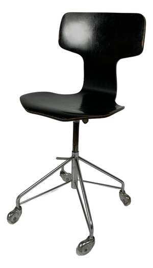 Model 3113 Swivel Office Chair by Arne Jacobsen for Fritz Hansen, 1969