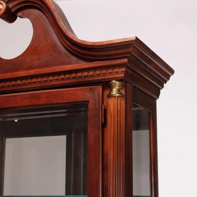 Federal Style Carved Mahogany Mirrored Display Cabinet by Pulaski, 20th Century For Sale - Image 9 of 13