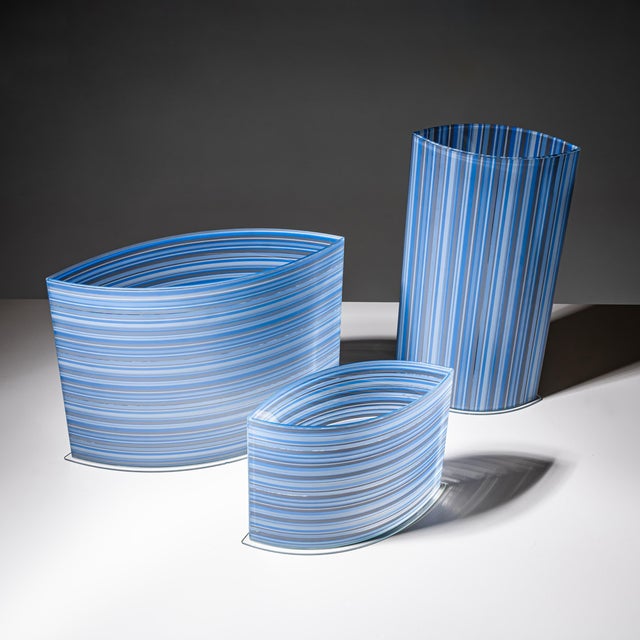 Mid 20th Century Set of Three Blue Vases by Rosenthal, 20th Century For Sale - Image 5 of 10