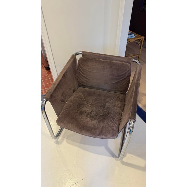 Mid-Century Modern Vintage Chrome Cantilever / Sling Grey Leather Lounge Chair — Late 20th Century For Sale - Image 3 of 8
