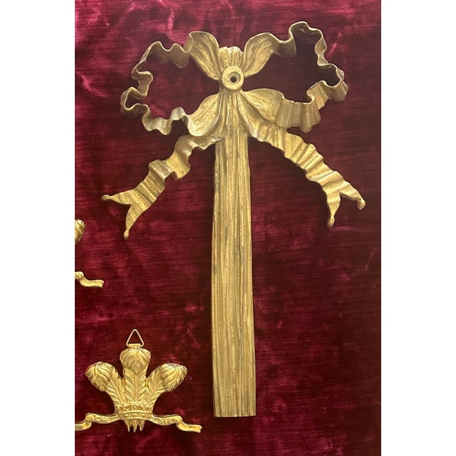 Traditional Set of 6 Oil Painting Hanging Wall Brackets, Vintage, Solid Brass For Sale - Image 3 of 3