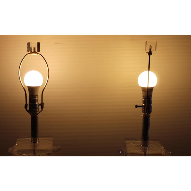 Mid 20th Century Mid-Century Modern Geometric Lucite Lamps - a Pair For Sale - Image 9 of 10