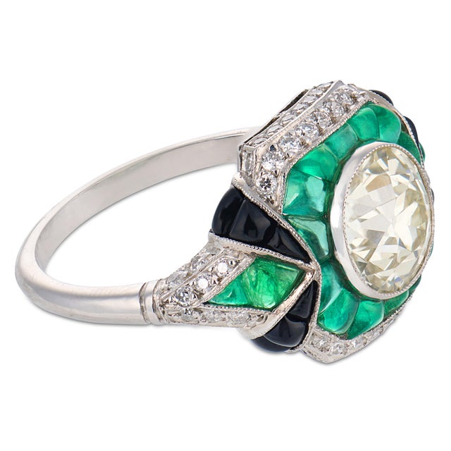 Art Deco Style 2.05 Carat Diamond Emerald Onyx Platinum Engagement Ring, Size 6 For Sale - Image 4 of 6