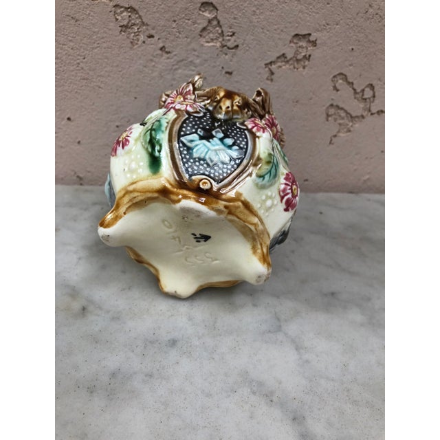 Late 19th Century C.1890 Majolica Cache Pot Onnaing For Sale - Image 5 of 6