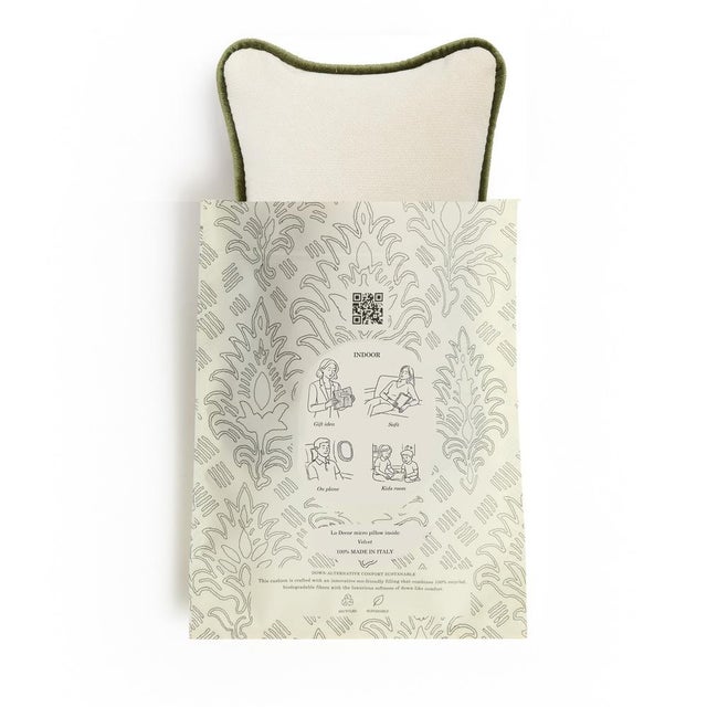 Designed as the perfect luxury gift, this micro cushion by LO Décor is handcrafted in Italy using premium Italian velvet...