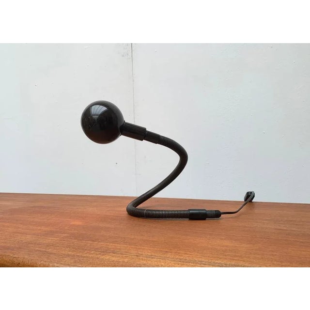 Vintage Italian Space Age Hebi Table Lamp by Isao Hosoe for Valenti Luce For Sale - Image 15 of 18