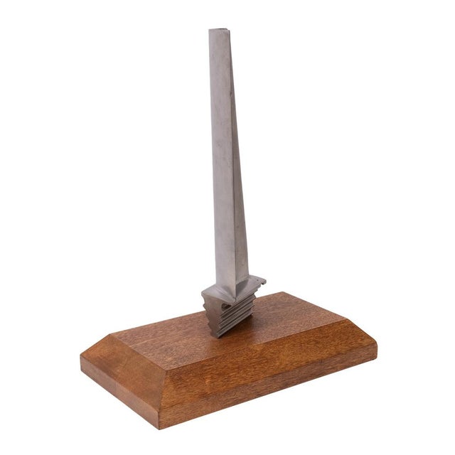 Modern Jet Engine on a Thick Oak Stand, 1980s For Sale - Image 3 of 11