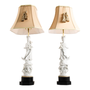 Mid 20th Century Pair of Mid-Century Porcelain Chinoiserie Figural Table Lamps, Hollywood Regency Style