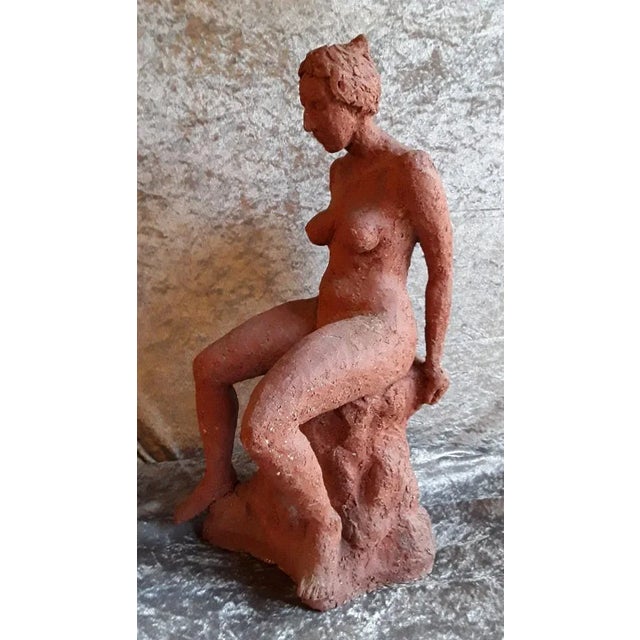 Vintage Seated Female Nude Sculpture in Red-Brown Terracotta, 1992, in Very Good conditions. Designed 1990 to 1999