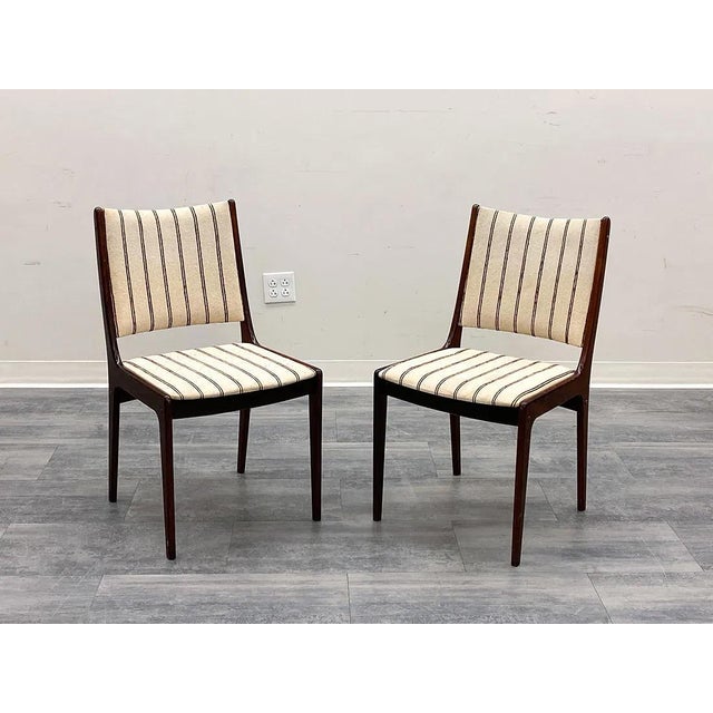 Mid-Century Modern 4 Danish Johannes Andersen Rosewood Dining Chairs by Uldum Mobelfabrik For Sale - Image 3 of 13