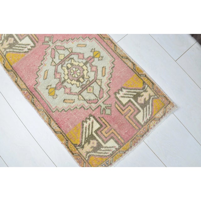 Art Deco 1960s Pastel Pink Oushak Bedroom Small Rug For Sale - Image 3 of 6
