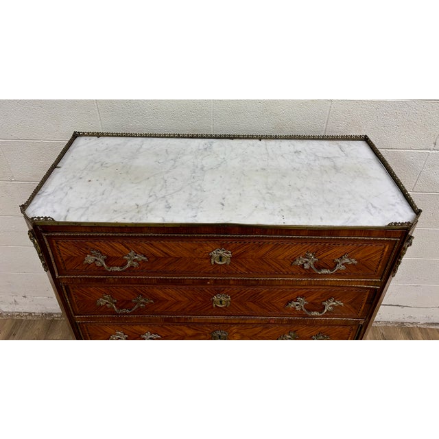 Late 20th Century Vintage Kingwood Revival French Louis XV Style Executive Semainier Chest Commode For Sale - Image 5 of 17