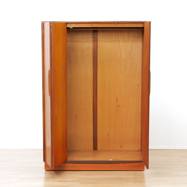 Mid Century Triple Armoire by Vb Wilkins for G Plan For Sale In Los Angeles - Image 6 of 9