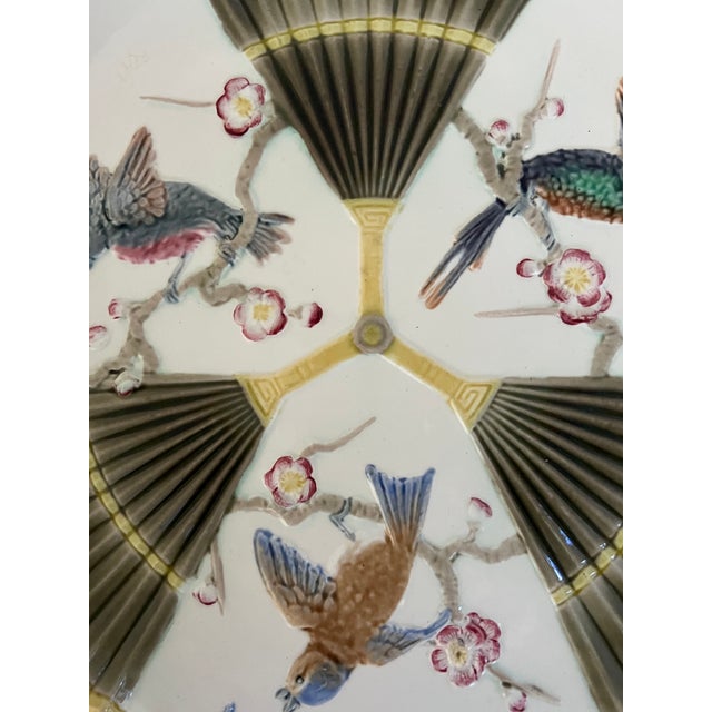 Cream Wedgwood Bird & Fan Plate, C. 1870's For Sale - Image 8 of 10